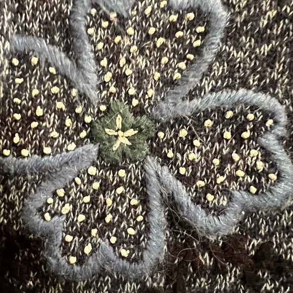 All Points Women’s Blue Knit Embellished Floral Button Front Cardigan   Size M. - Picture 3 of 8